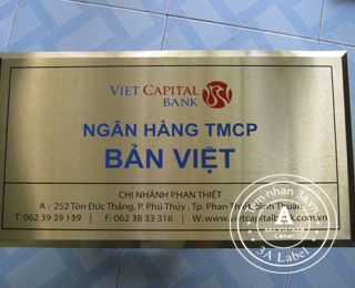 Làm biển inox ăn mòn, biển đồng ăn mòn, biển quảng cáo giá rẻ