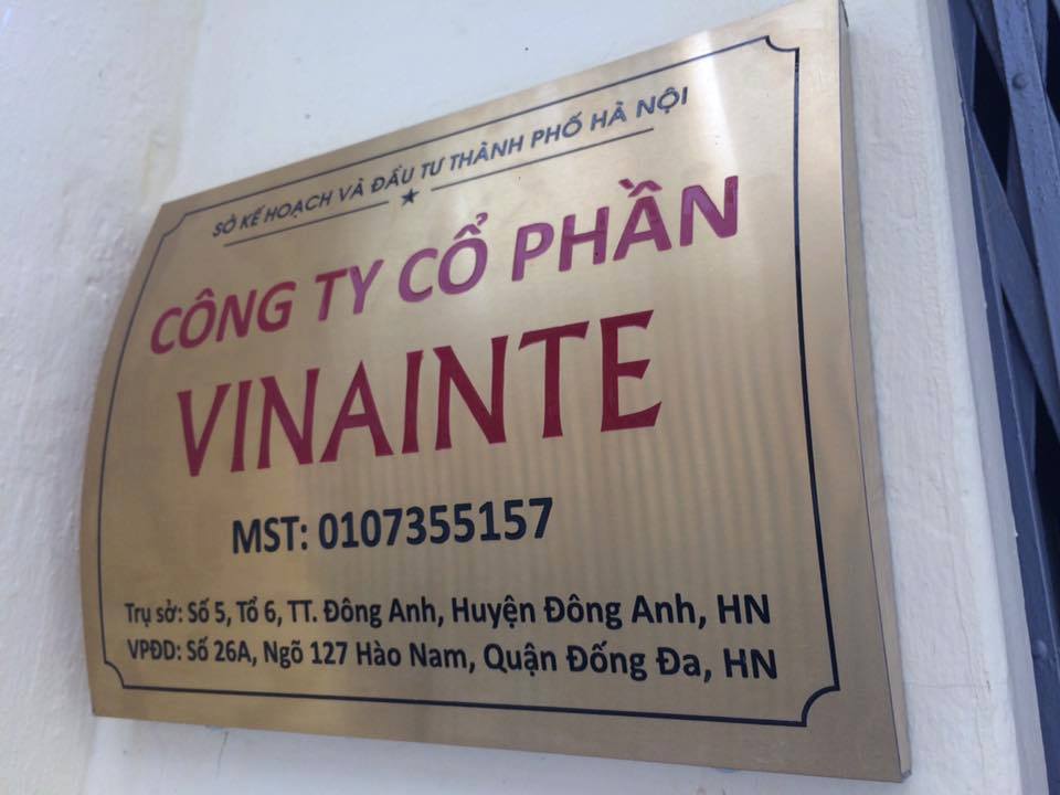 Tem mác kim loại nào là tốt nhất hiện nay - Tem inox ăn mòn giá rẻ