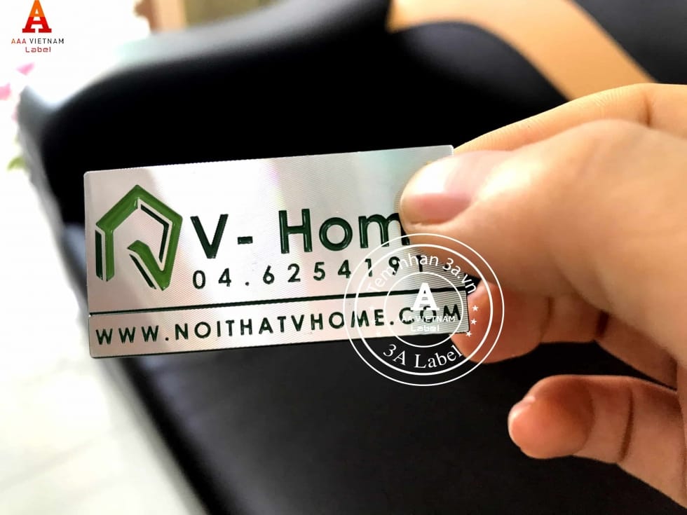 In logo kim loại giá rẻ cho đồ nội thất 