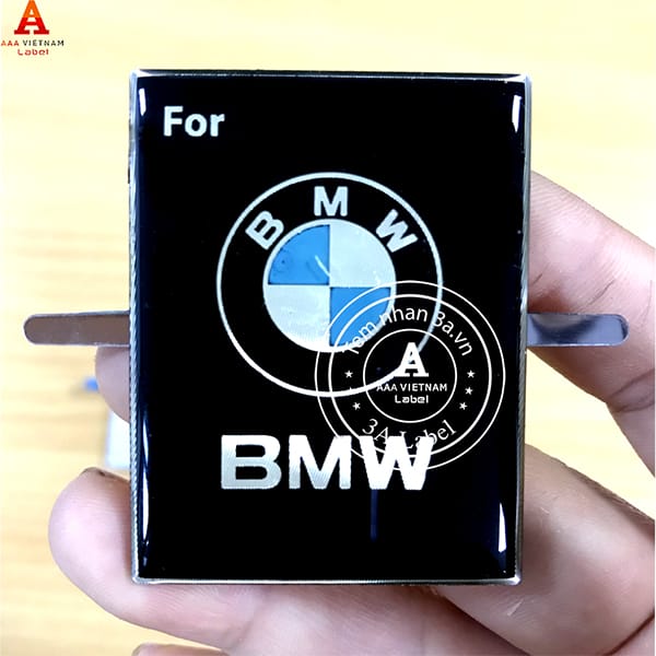 Tem nhôm xước giá rẻ cho miếng lót sàn oto 