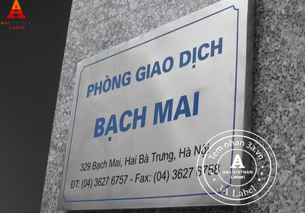 Biển hiệu inox ăn mòn giá rẻ