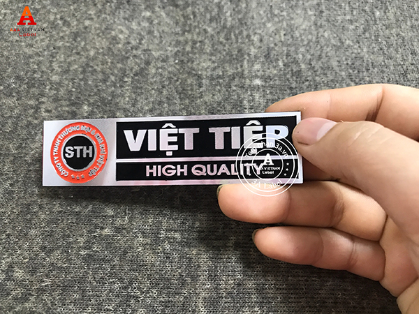 tem mác kim loại nội thất