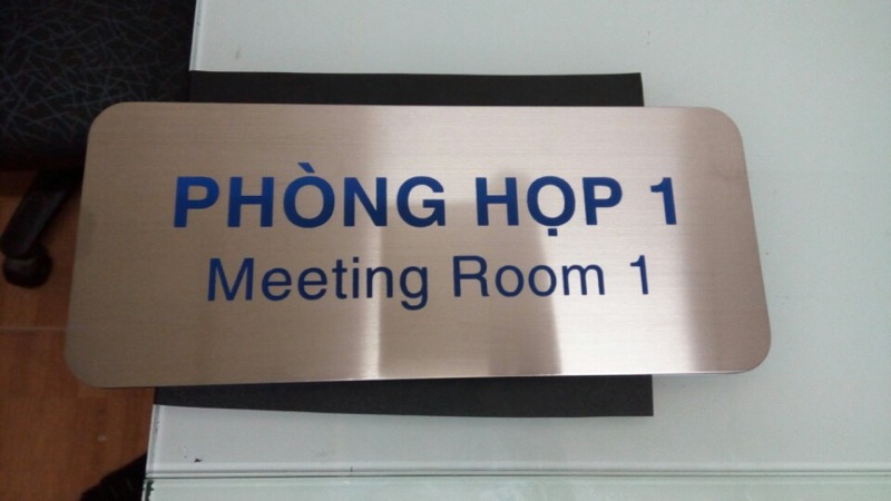 in mác kim loại giá rẻ 1