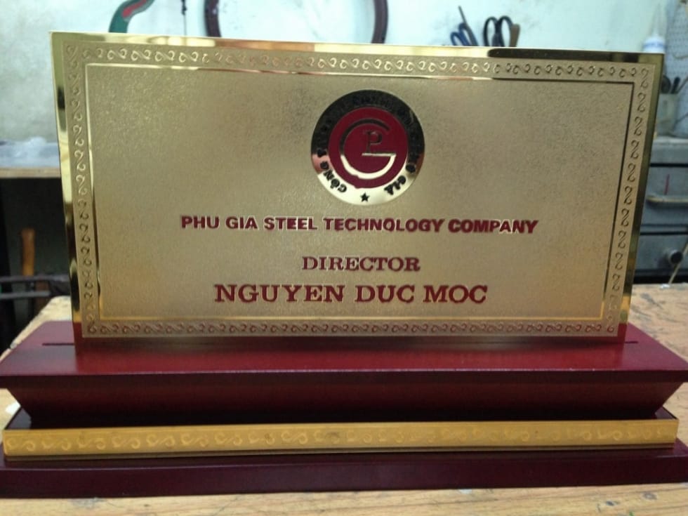 làm tem đồng, biển đồng ăn mòn giá rẻ nhất 