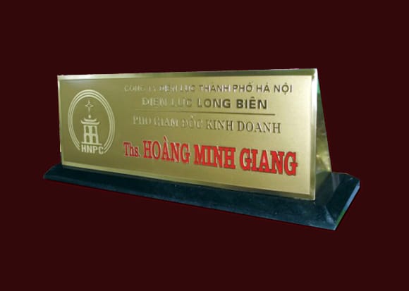 làm tem đồng giá rẻ, tem mác kim loại giá rẻ 