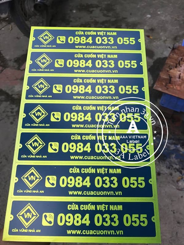 Mẫu nhãn mác kim loại giá rẻ nhất tại Hà Nội