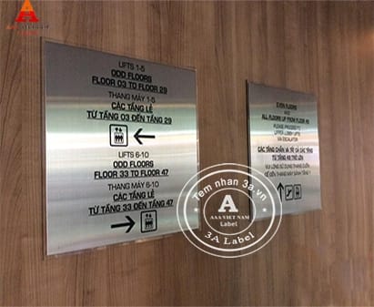tem kim loại inox ăn mòn